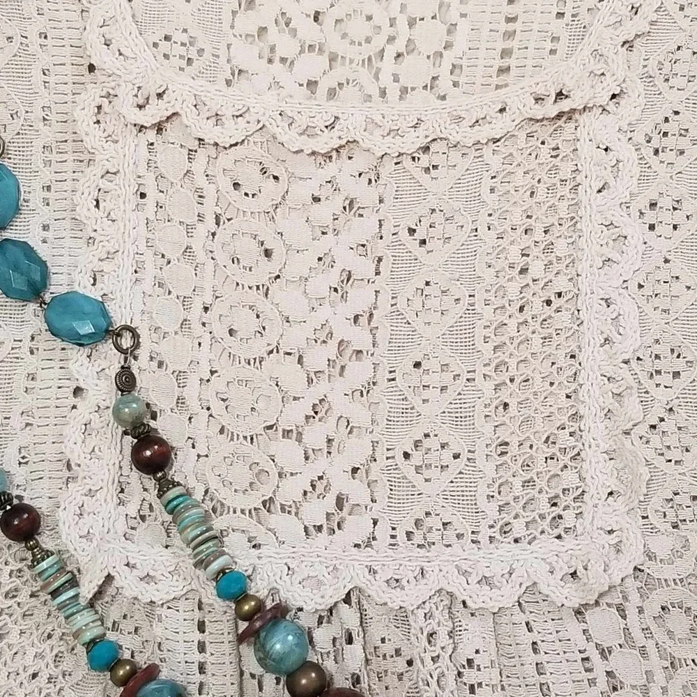 Dress. Ecru Lace & Crochet. New Directions Brand. Size 4. - Picture 11 of 13